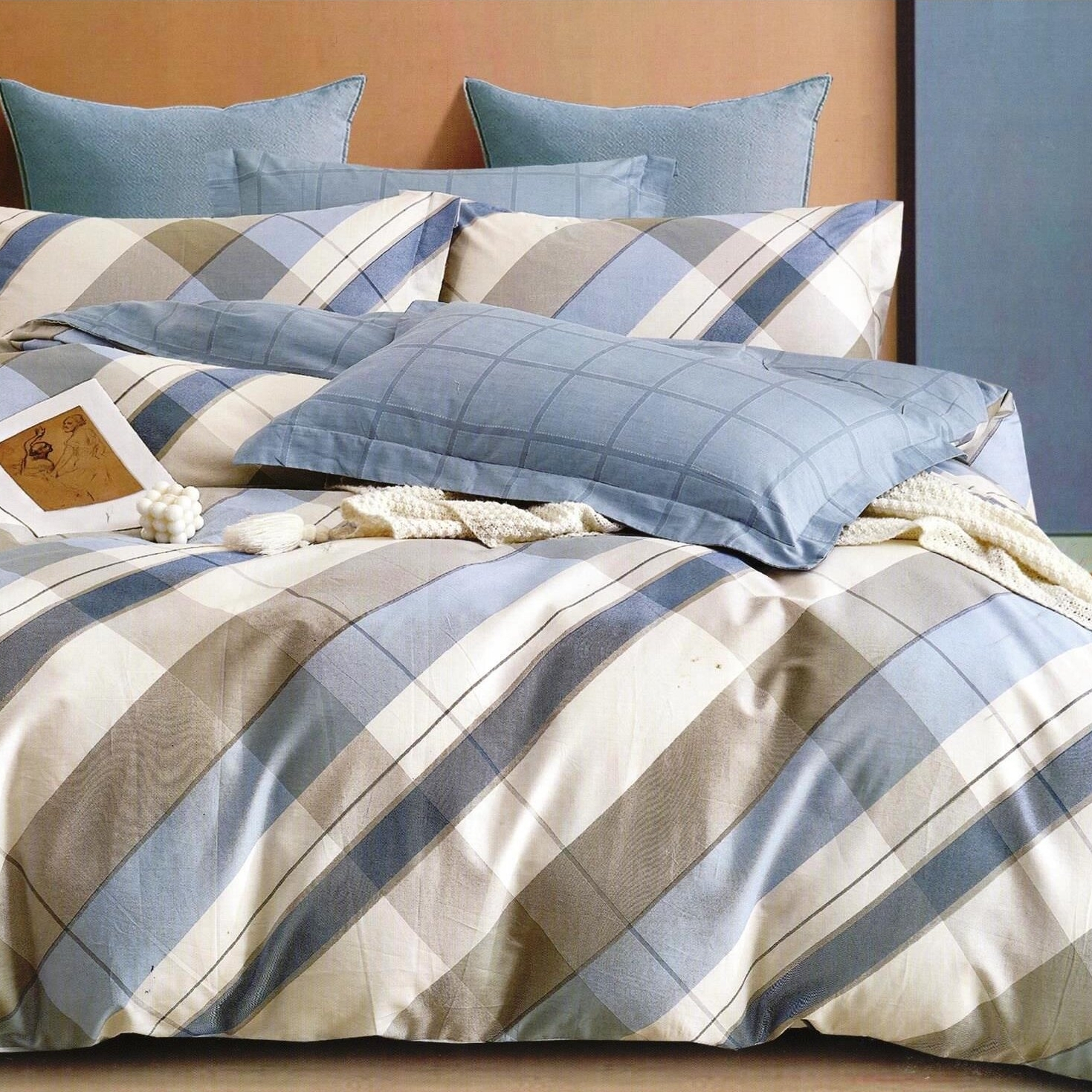 dvipusis-patalynes-komplektas-classic-of-the-day-4-daliu-200x220-cm-1