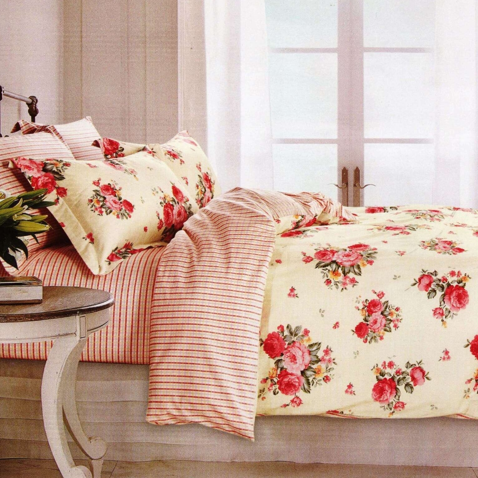 dvipusis-patalynes-komplektas-puoksteliu-grozis-4-daliu-200x220-cm-1