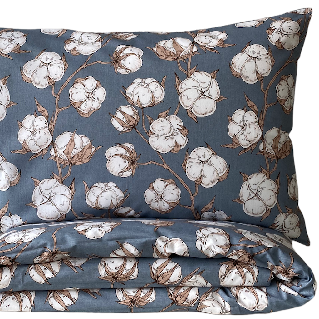 patalynes-komplektas-medvilnes-ziedeliai-melsva-100x135-cm-1-1