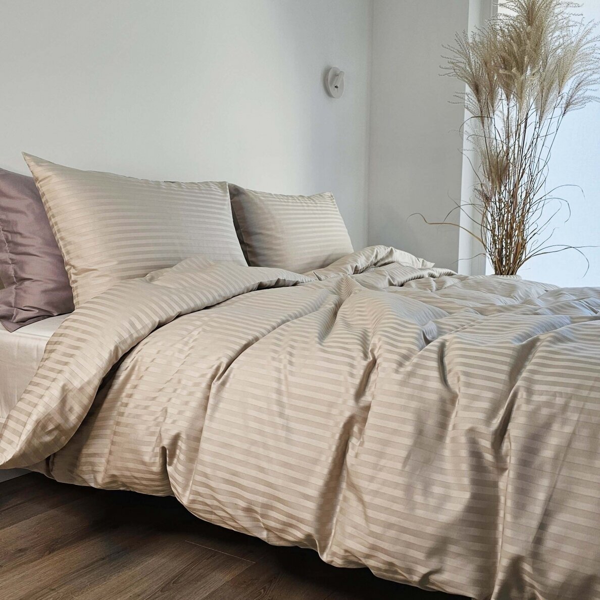 patalynes-komplektas-rausvai-rusva-istorija-3-daliu-200x220cm-kopija-1-1